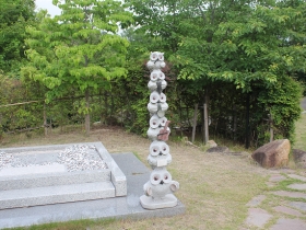 「こすもす霊苑」では皆様が安心してお墓参りが出来るよう趣向を凝らしております。